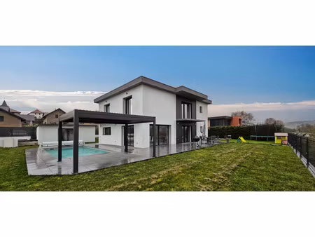 maison à vendre 5 pièces versonnex (74)  40 min de genève  35 min d'annecy