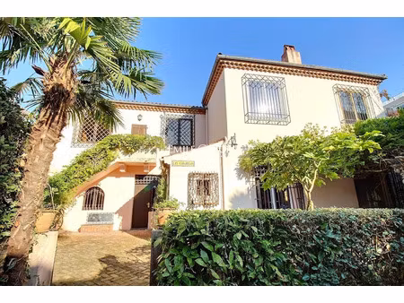 vente maison 10 pièces 237 m² à biarritz (64200)  2 200 000 €