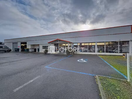 vente local industriel 5 pièces 629 m² artix (64170)