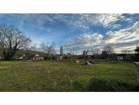 vente terrain à seiches-sur-le-loir (49140) : à vendre / 1254m² seiches-sur-le-loir