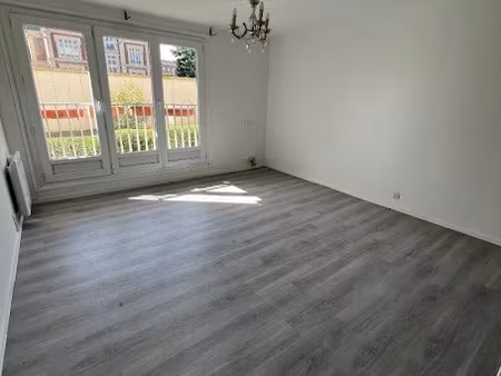 vente appartement 2 pièces 42.28 m² à elbeuf (76500)  69 900 €