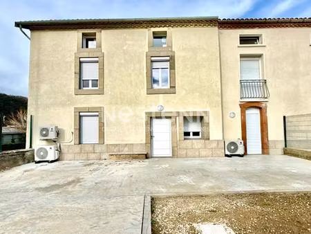 a vendre : maison familiale de caractère à foix avec terrasse et emplacement idéal