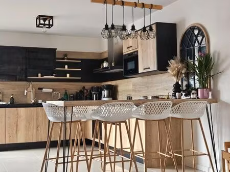 maison t4 avec piscine chauffée  terrasse bois et parking – castelnau-de-médoc  prête à vi