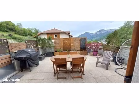 duplex 3 pièces 54m² + terrasse 35 m² + garage