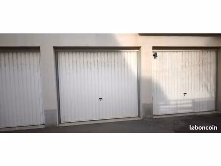 loue garage