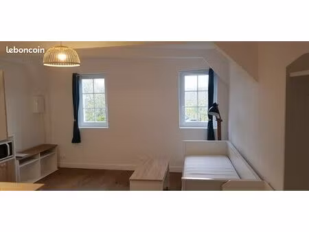 studio 1 pièce 25 m²