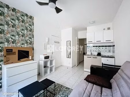 studio 1 pièce 17 m²