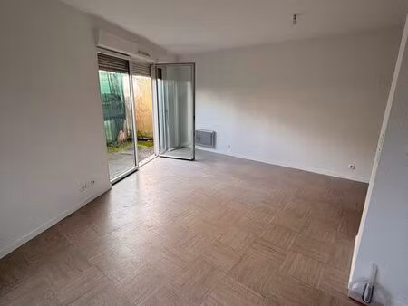 t2 thouaré sur loire