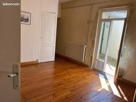 local professionnel médical/ paramédical