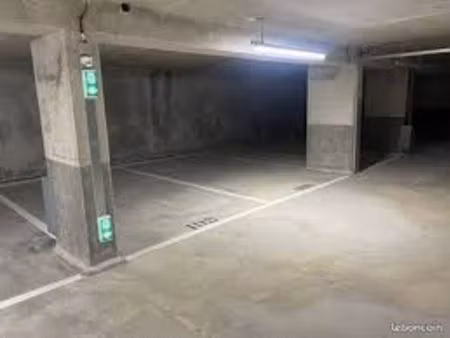 place de parking jardin de marie