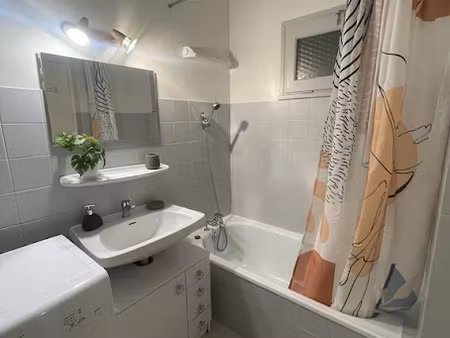 location meublée appartement 1 pièce 28 m² à le havre (76600)  500 €