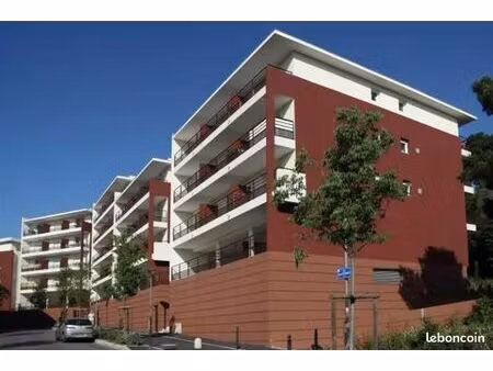 studio 1 pièce 22 m²