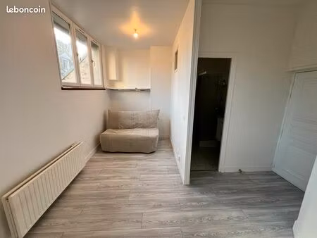 caen centre - studio 15 m2
