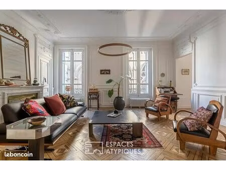 appartement 6 pièces 154 m²