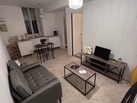 appartement 2 pièces - château-gontier