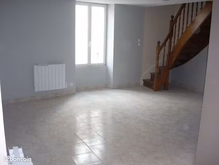 a louer appart 70m2 centre chauvigny