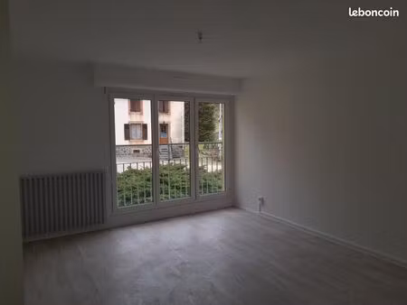 appartement 3 pièces 65 m²