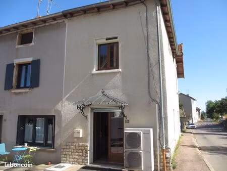 maison village a louer