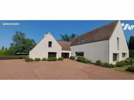 maison 8 pièces 340 m²