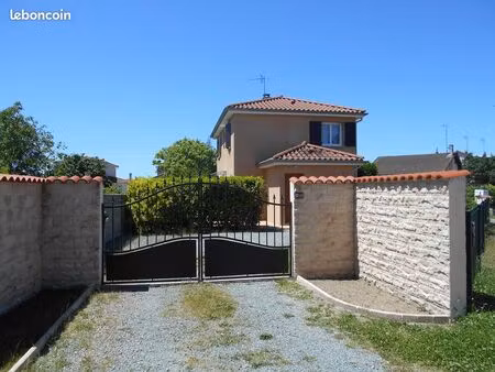 feurs - maison récente de 99m2  hors lotissement