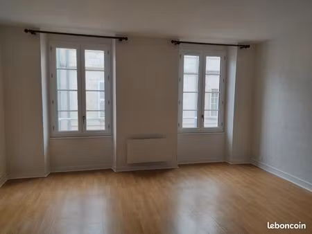 appartement 1 pièce 41 m²