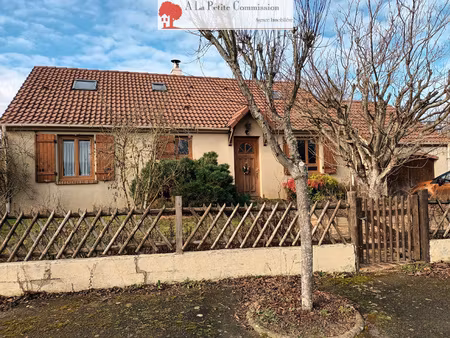 maison familiale - 5 chambres avec jardin arboré à barjouvil