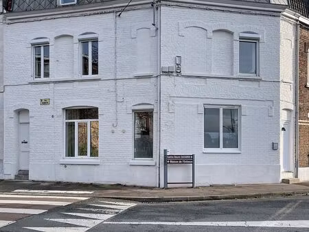 immeuble de rapport entièrement rénové !