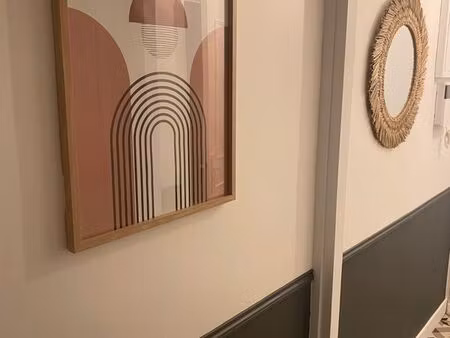 a louer grand studio rénové au calme proche place coty