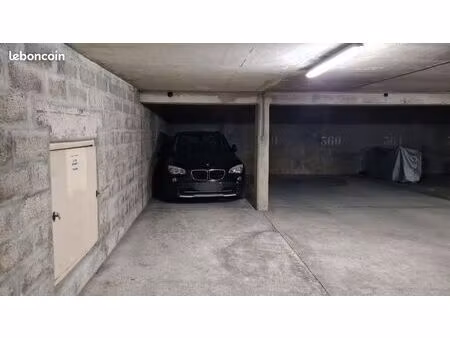 parking gare fontainebleau