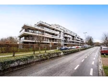 proche de stockel  rez-de-jardin 3ch  parking