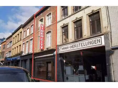 logement + local commercial situé au centre