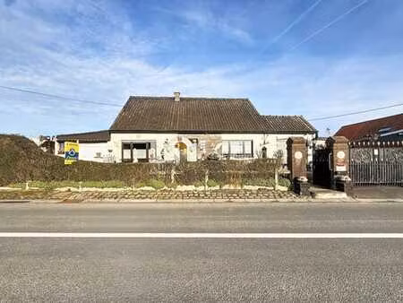 maison de campagne 4 façades à rénover