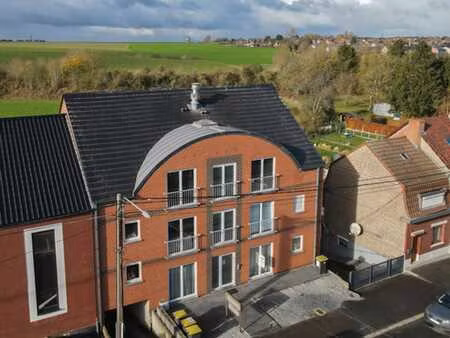 superbe appartement contemporain avec 3 chambres !