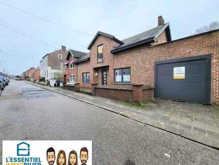 belle et spacieuse maison 4 chambres avec garage et jardin