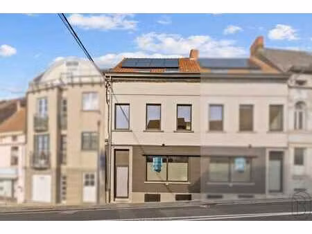 maison basse énergie rénovée avec 4 chambres!