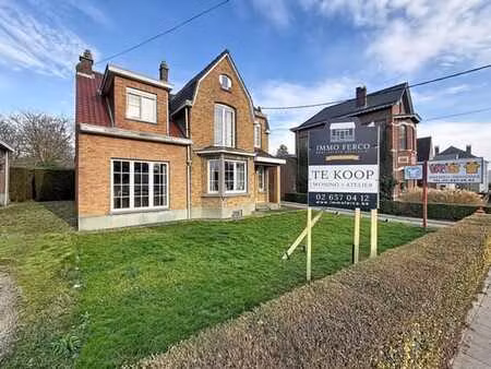 maison de serriste de caractère et entrepôt/atelier