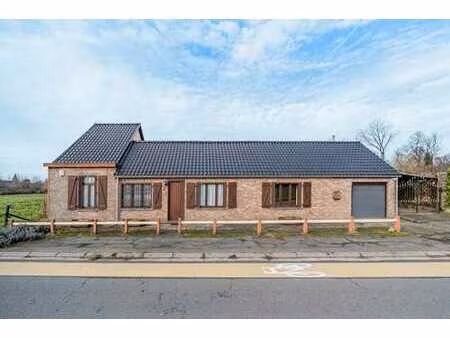 maison plain pied  2 chambres et jardin