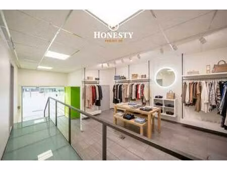 espace de bureaux de 130m² à louer au centre de libramont