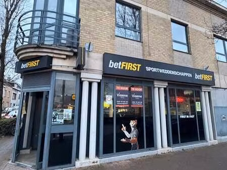 commercieel hoekpand