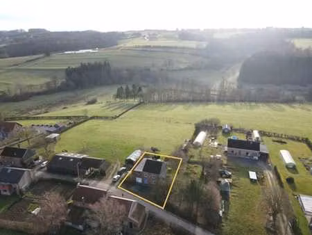 maison de campagne avec jardin à chevetogne