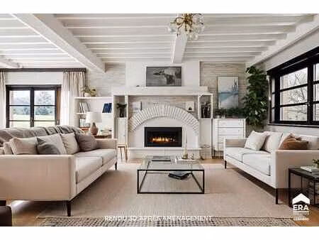 spacieuse villa au fond d'un clos !