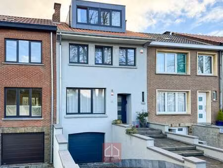 maison entièrement rénovée 4 ch jardin sud bella vitta