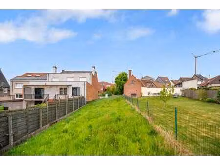 terrain à bâtir au cœur de roosdaal