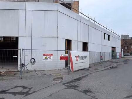 nouveaux ateliers de couture dans un emplacement privilégié