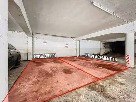 jette : lot de 4 emplacements de parking à vendre