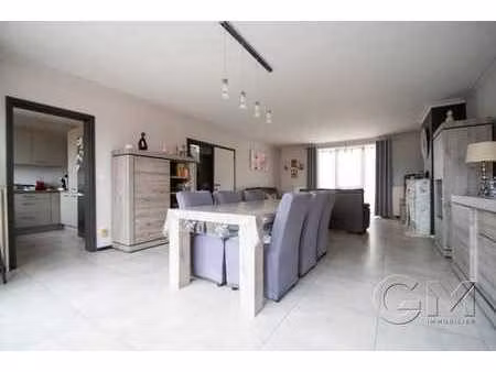 triplex 2 ch - grande terrasse - 2 parkings-ascenseur privé