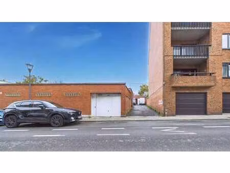 jette - vaste entrepôt polyvalent