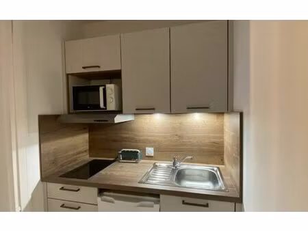 location appartement  m² t-1 à strasbourg  780 €