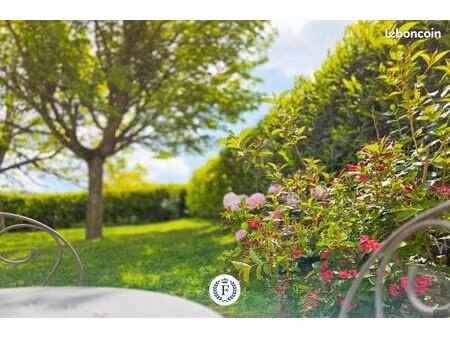 maison de village 163 m2 avec jardin de 650 m2 - 3 chambres possible 5