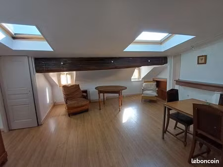 beau 2 pièces dernier étage